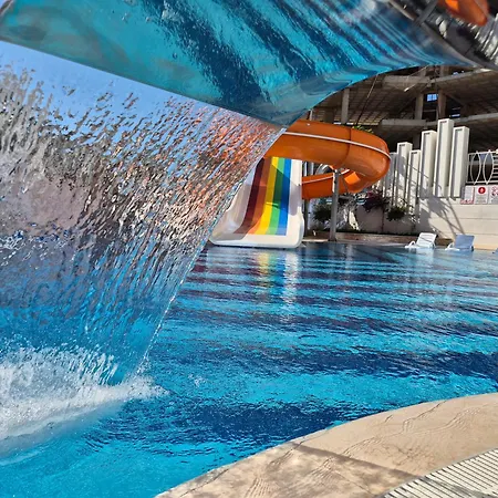 アパート Luxury With Panoramic Sea View Emerald