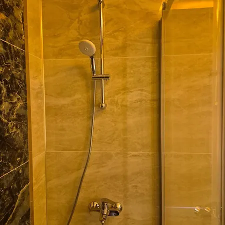 Апартаменты Luxury With Panoramic Sea View Emerald