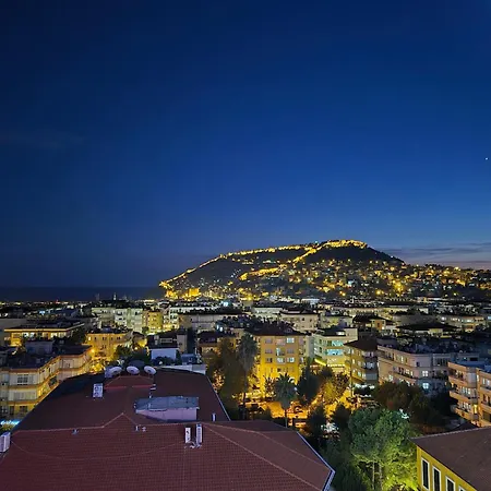 Апартаменты Luxury With Panoramic Sea View Emerald