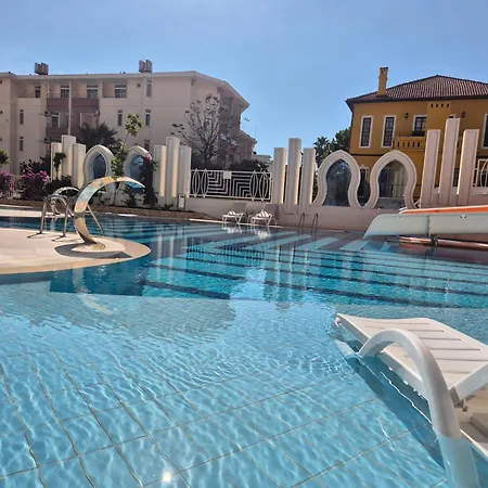 Luxury With Panoramic Sea View Emerald Апартаменты *