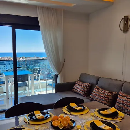 Luxury With Panoramic Sea View Emerald Apartment