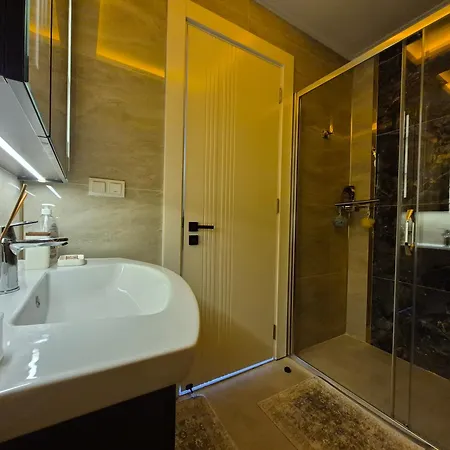 Luxury With Panoramic Sea View Emerald Apartment *